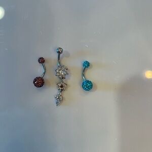 Belly button piercing